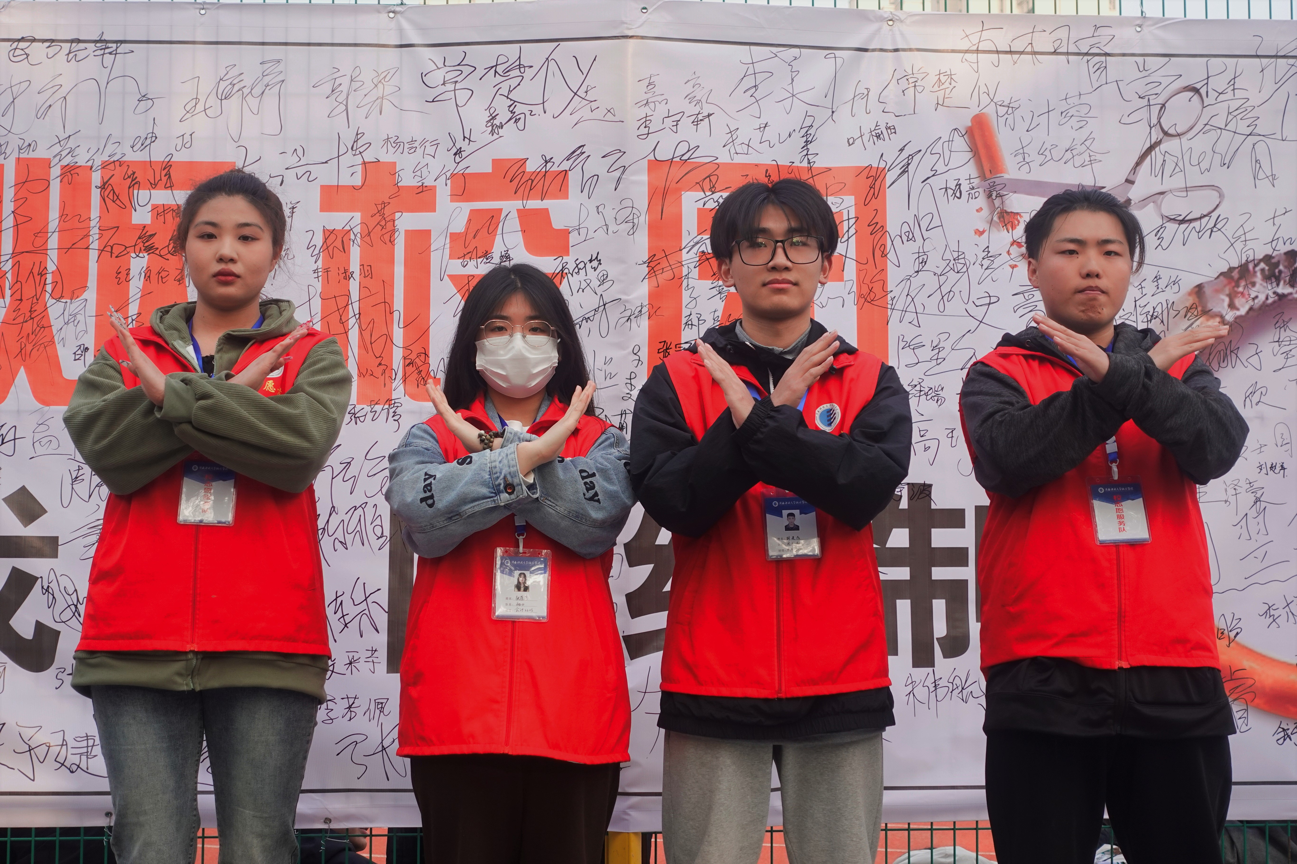 圖8.jpg