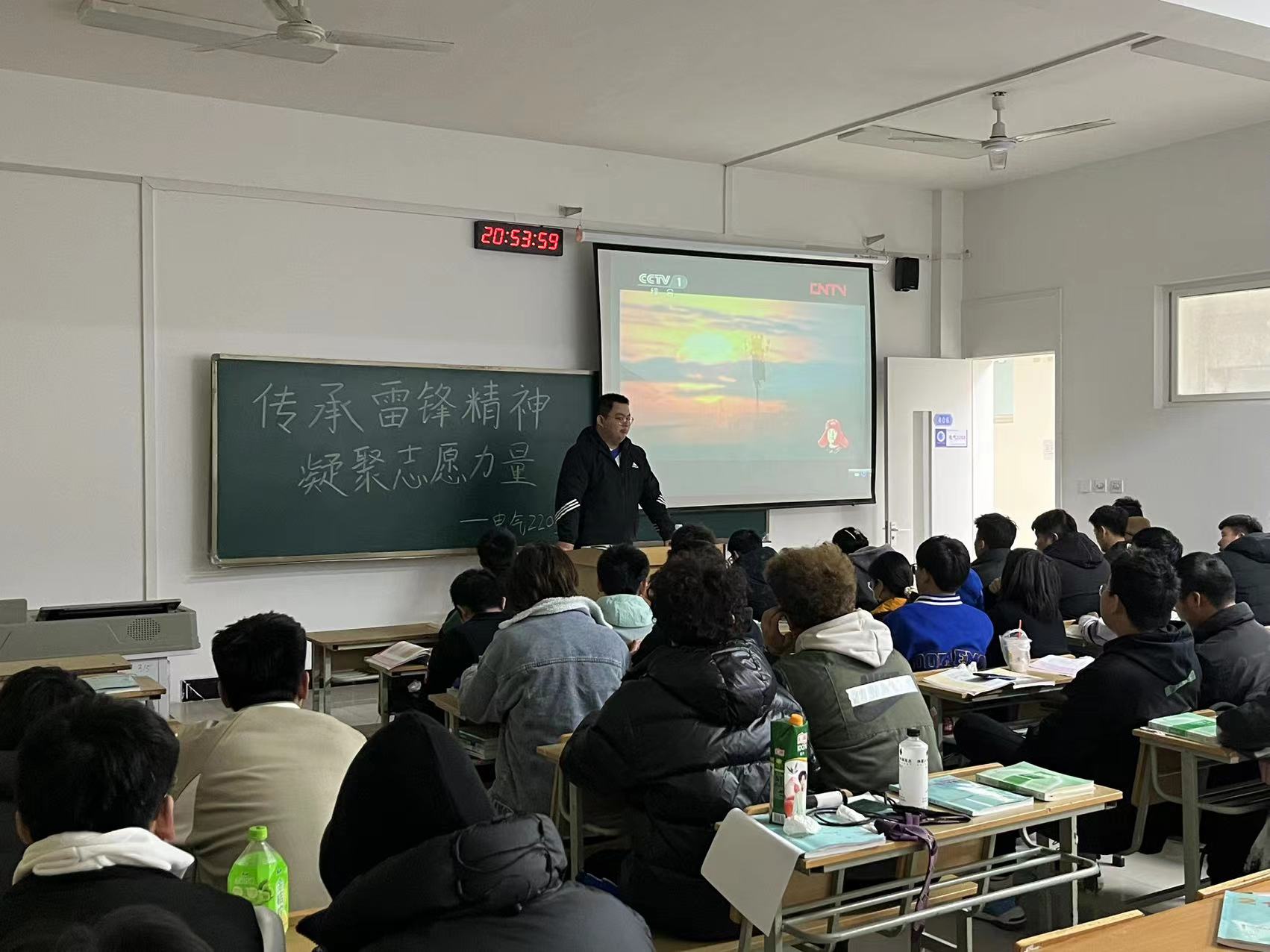 圖10.jpg